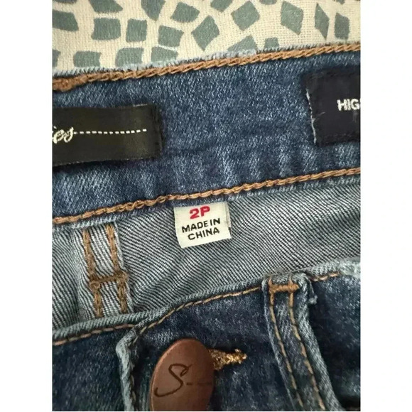 Supplies x Union Bay Maren High Rise Distressed Slim Straight Jeans sz 2P - Picture 3 of 13